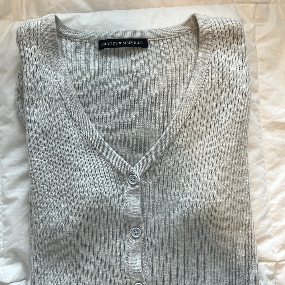 Brandy Melville crop sweater